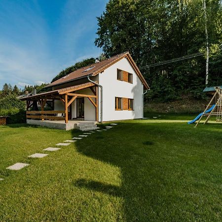 Na Želivce别墅 外观 照片